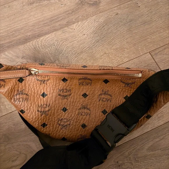 MCM Cognac Visetos Belt Bag - Picture 2 of 6